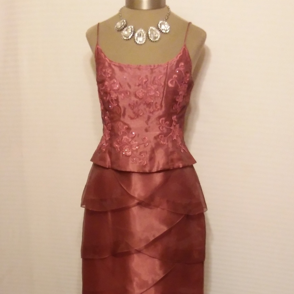 CLOSET CLOSING FULL LENGTH PINK GOWN BEADED BODICE